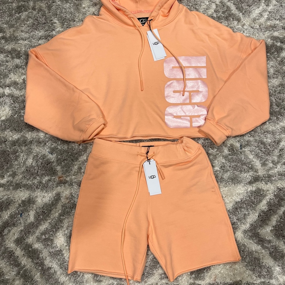 UGG 2pc.set/ Keira hoodie and zahara shorts 💓 - Picture 12 of 16